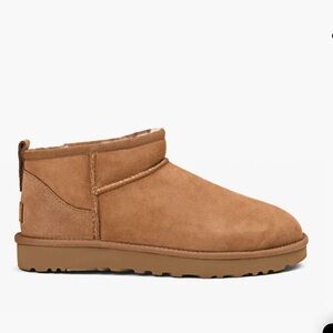 Classic Ugg ultra mini boot sz 10